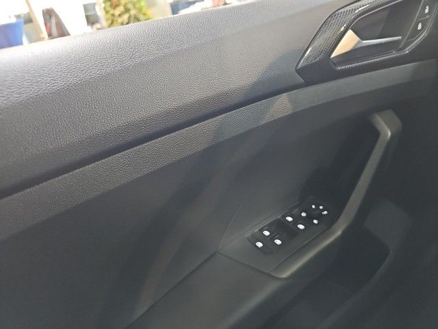Fahrzeugabbildung Volkswagen T-Cross TSI  Life