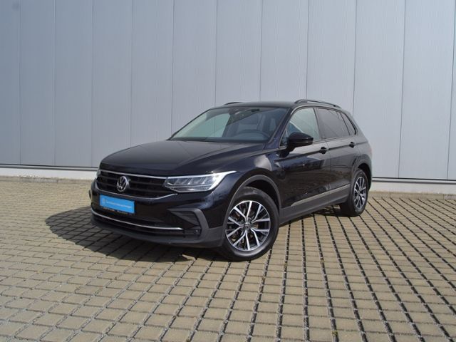 Tiguan 2.0 TDI Life AHK/LED/17-ZOLL/NAVI+VZE/BUS
