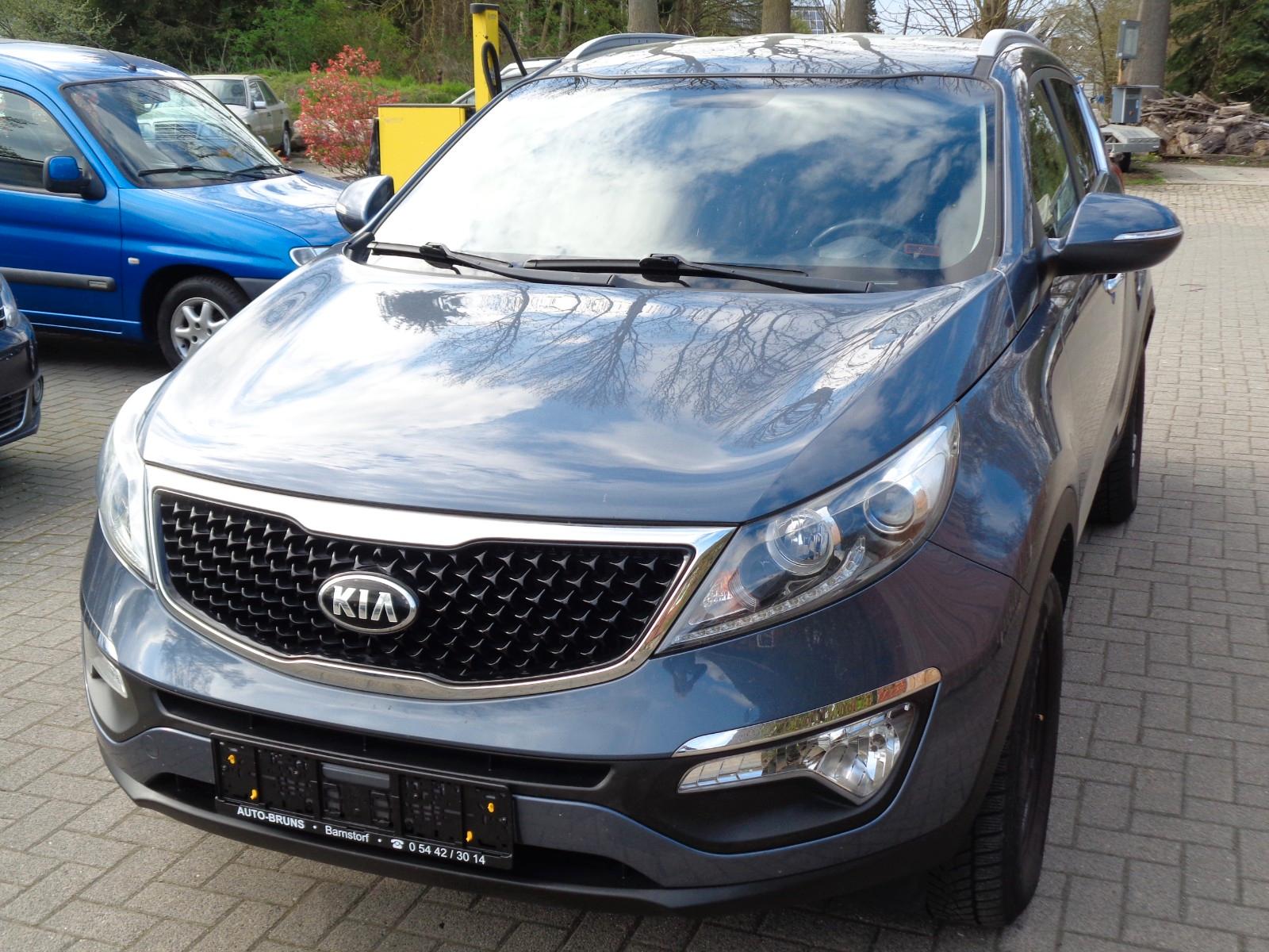 Kia Sportage Vision 2WD, Sitzheizung hinten...