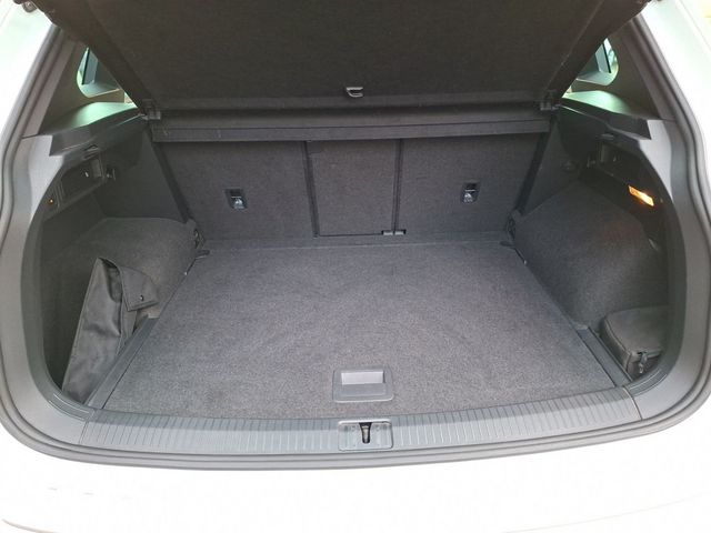 Tiguan 2.0 TSI R-LIne 4MOTION *DSG*LED*AHK*NAVI*