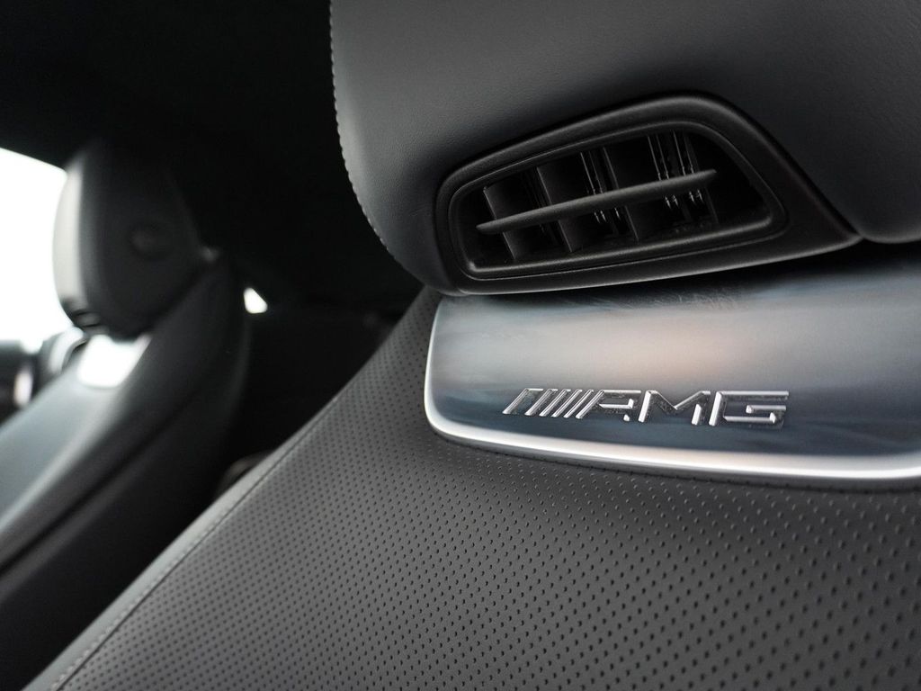 Mercedes-Benz SL 63 AMG Roadster 4MATIC+ AMG Nightpakket, Burm