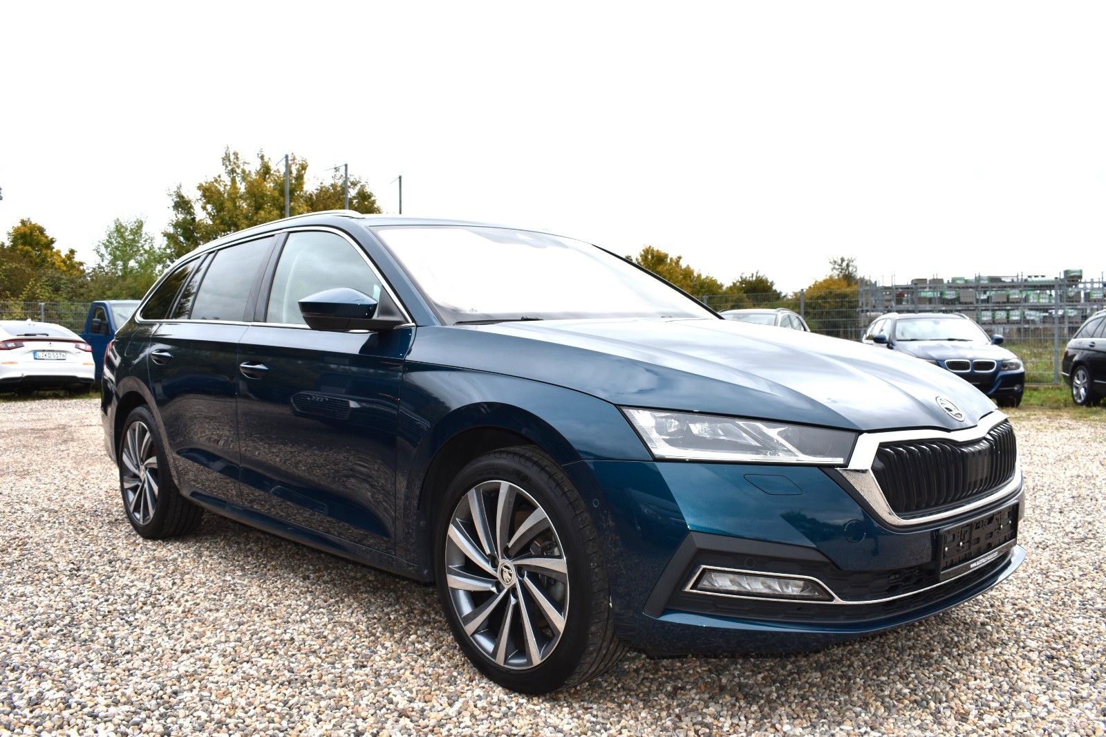 Fahrzeugabbildung SKODA Octavia Combi Style iV