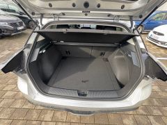 MG MG4 Luxury 64kWh LED Navi Wärmepumpe