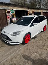 Ford Focus ST - Ford Focus aus 2012: ST