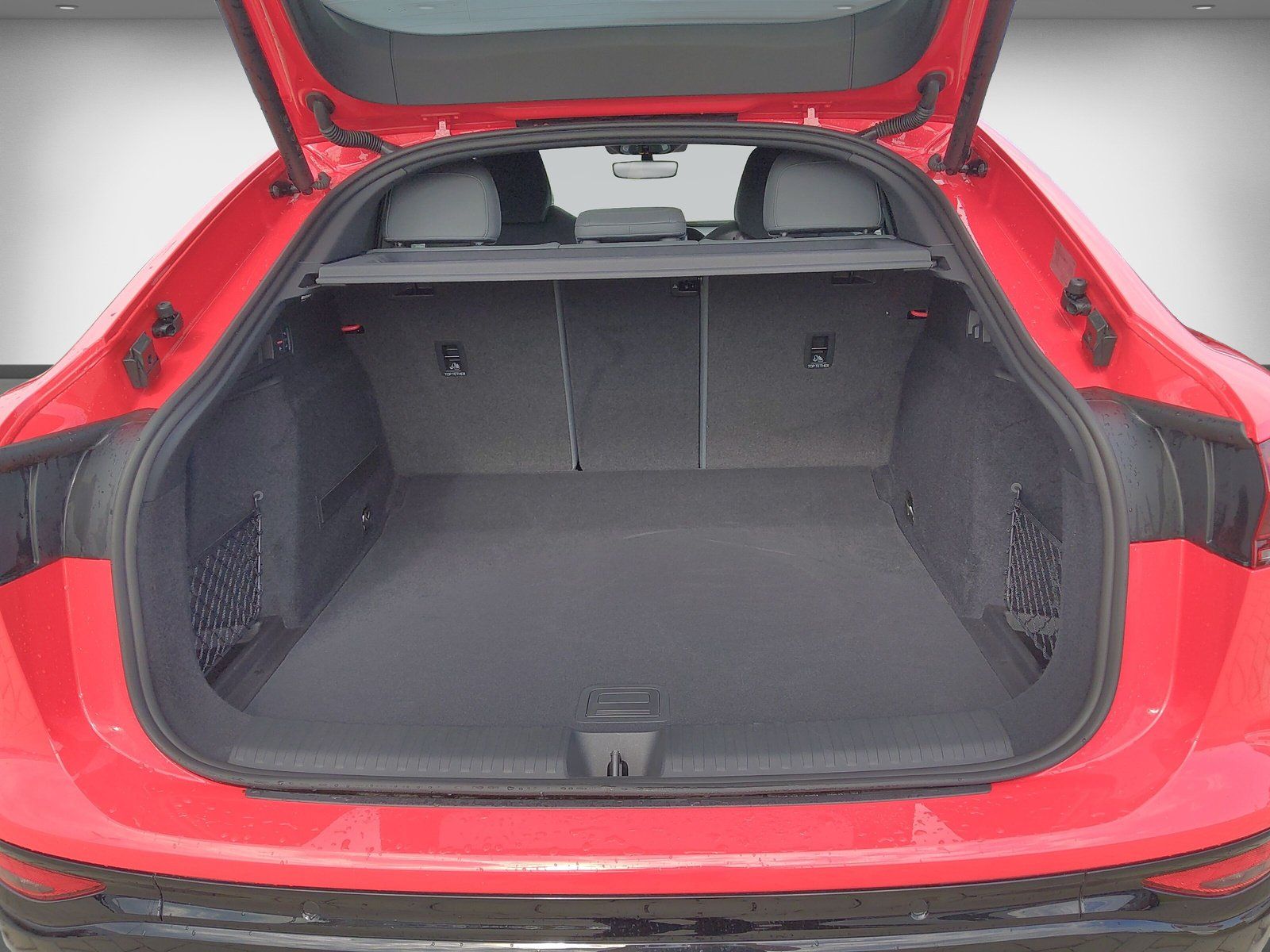 Audi SQ6 e-tron - Bild 14