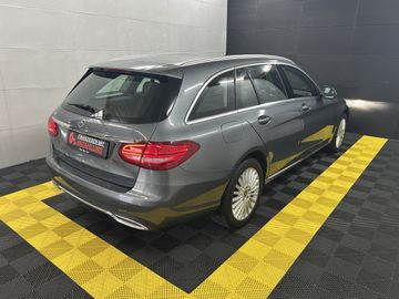 Mercedes C 200 - 4