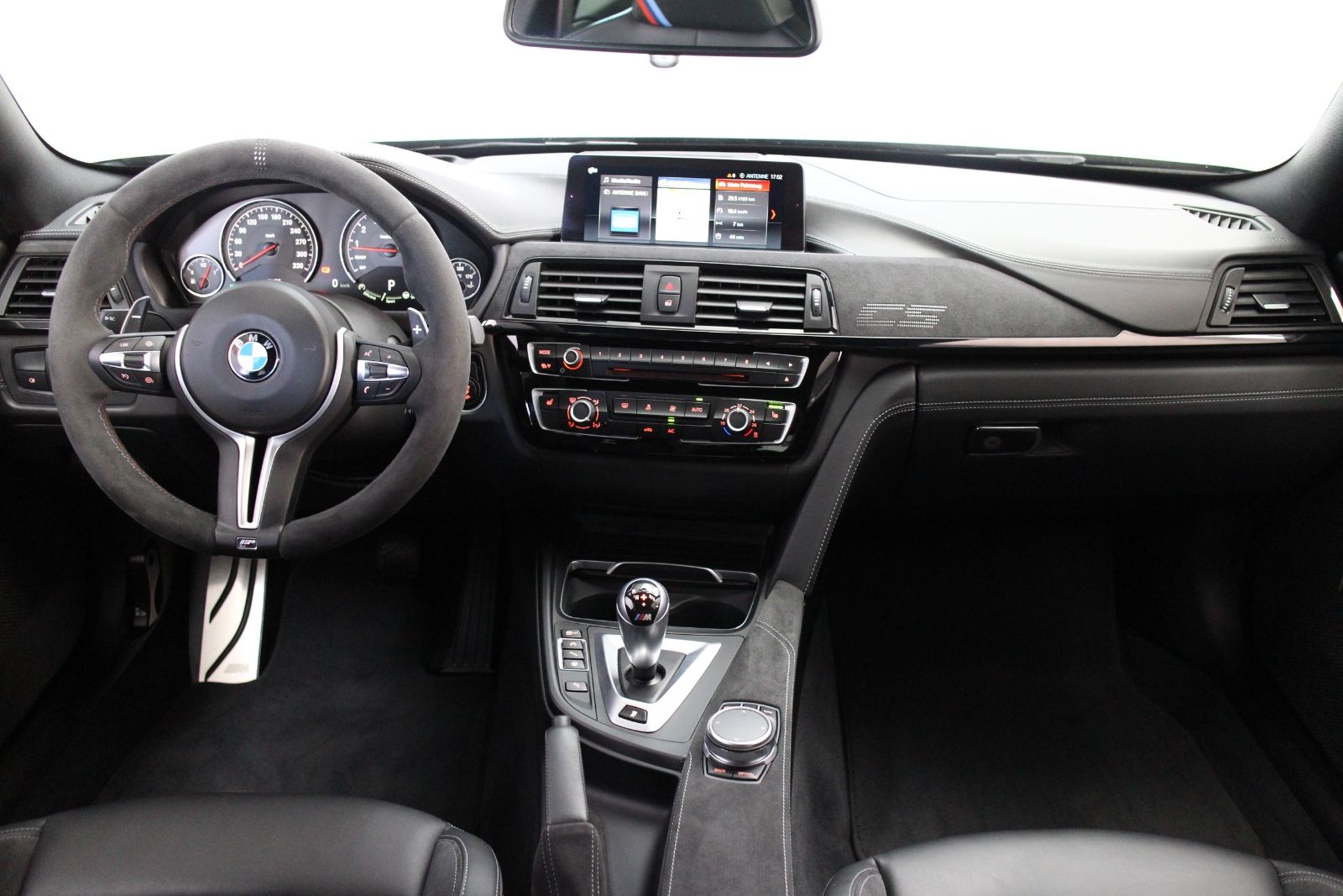 BMW M4 CS Head-Up M Driver's foto 22