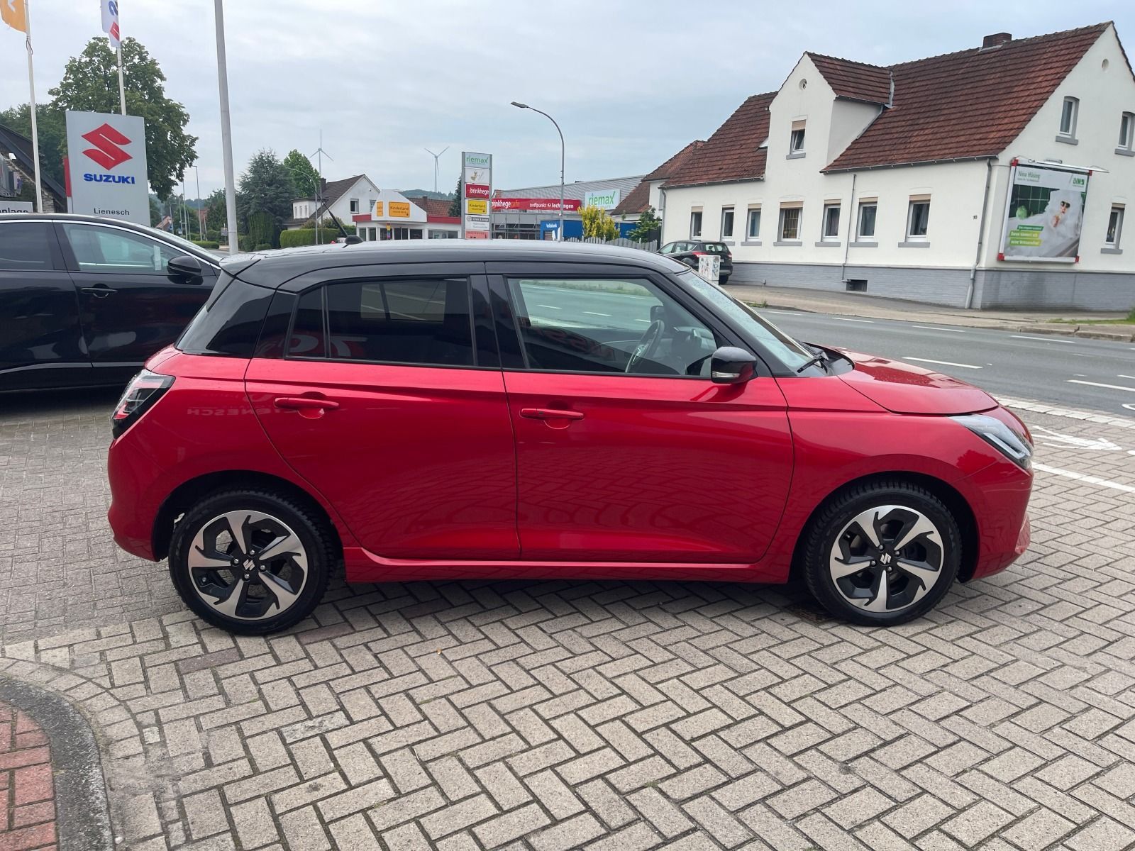 Fahrzeugabbildung Suzuki Swift 1.2 Hybrid Comfort+ Automatik