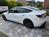 Tesla Model 3 Hinterradantrieb RWD RWD - Tesla Gebrauchtwagen von 2024