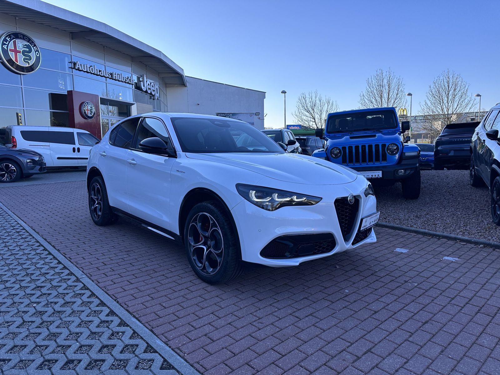 Alfa Romeo Stelvio - Bild 3