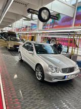 Mercedes-Benz C 270 CDI - Mercedes-Benz C 270: Cdi