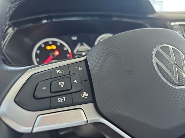 Fahrzeugabbildung Volkswagen T-CROSS 1.0 TSI Life