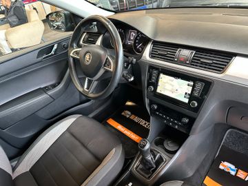 Skoda Rapid*KLIMAAUTO*SZHZ*CARPLAY*NAVI*TEMPO*TÜV0927