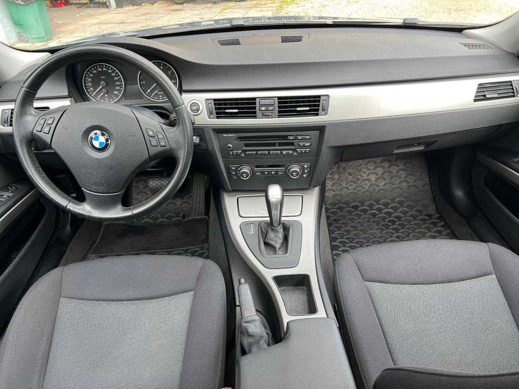 BMW 318 i Lim. Automatik S-Dach 57TKM   !! 1A TOP !!