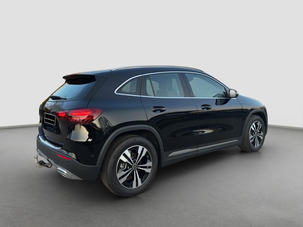 Fahrzeugabbildung Mercedes-Benz GLA 200 d LED*DISTRONIC*SpurH*elHeck*AHK*RFK*PDC
