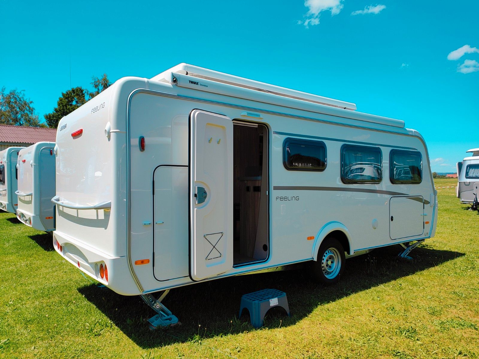 Fahrzeugabbildung HYMER / ERIBA / HYMERCAR FEELING 515 2025