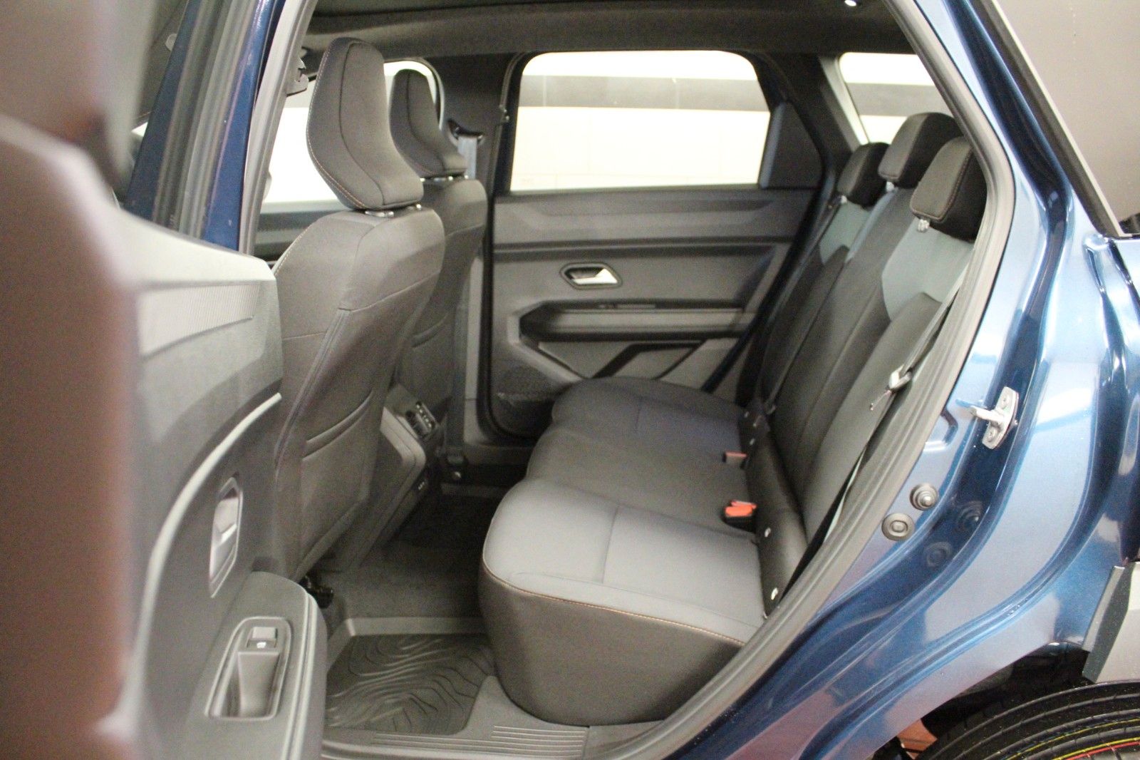 Fahrzeugabbildung Dacia Bigster mild hybrid-G 140 Extreme *Winter-Paket*