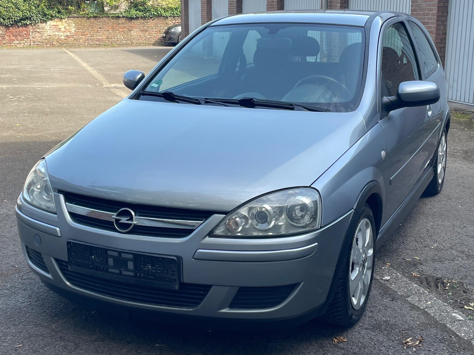 Opel Corsa KLIMA TÜV NEU AUTOMATIK NUR 66TKM