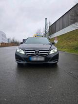 Mercedes-Benz Mercedes E Klasse 2014 - Mercedes-Benz 190 mit Diesel-Antrieb: Limousine, Automatik