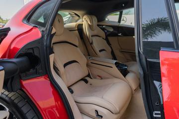 صورة مصغرة 19 لـ 2023 Ferrari PUROSANGUE