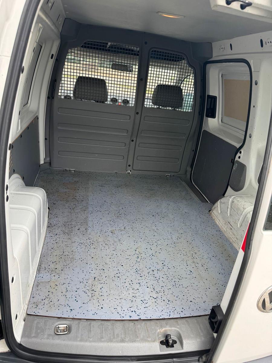 Volkswagen Caddy 2008 — photo 8