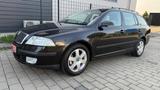 Skoda Octavia Combi 2.0 FSI AUTOMATIK TÜV,LEDER,NAVI - Skoda Gebrauchtwagen von 2006