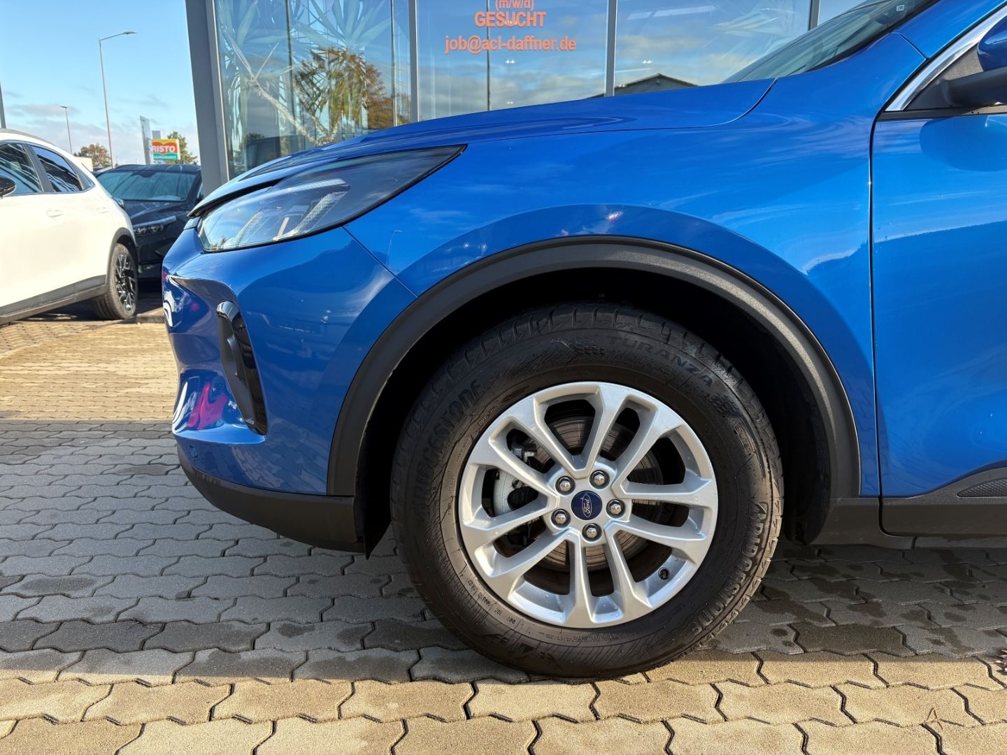 Fahrzeugabbildung Ford Kuga Titanium 1.5 VerkehrszeichenER Tempomat LED
