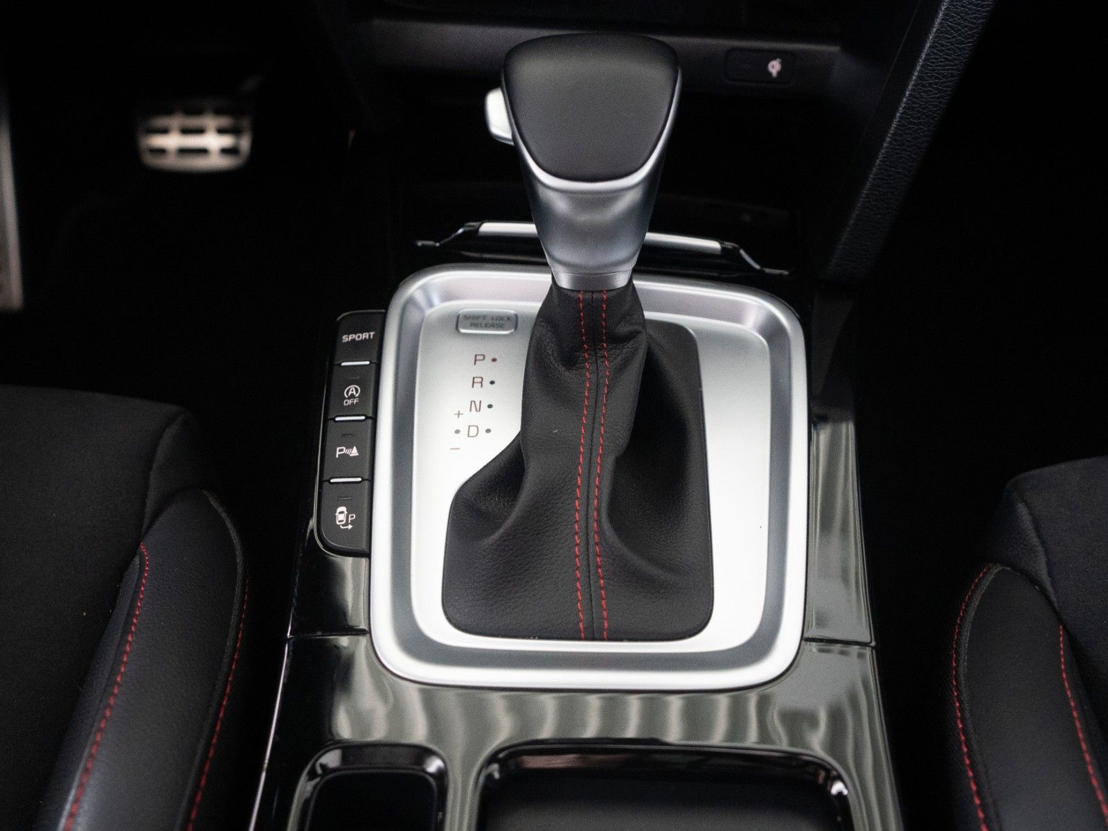 Fahrzeugabbildung Kia ProCeed GT AUTOM./PANO/SITZHZG./NAVI/LENKRADHZG.