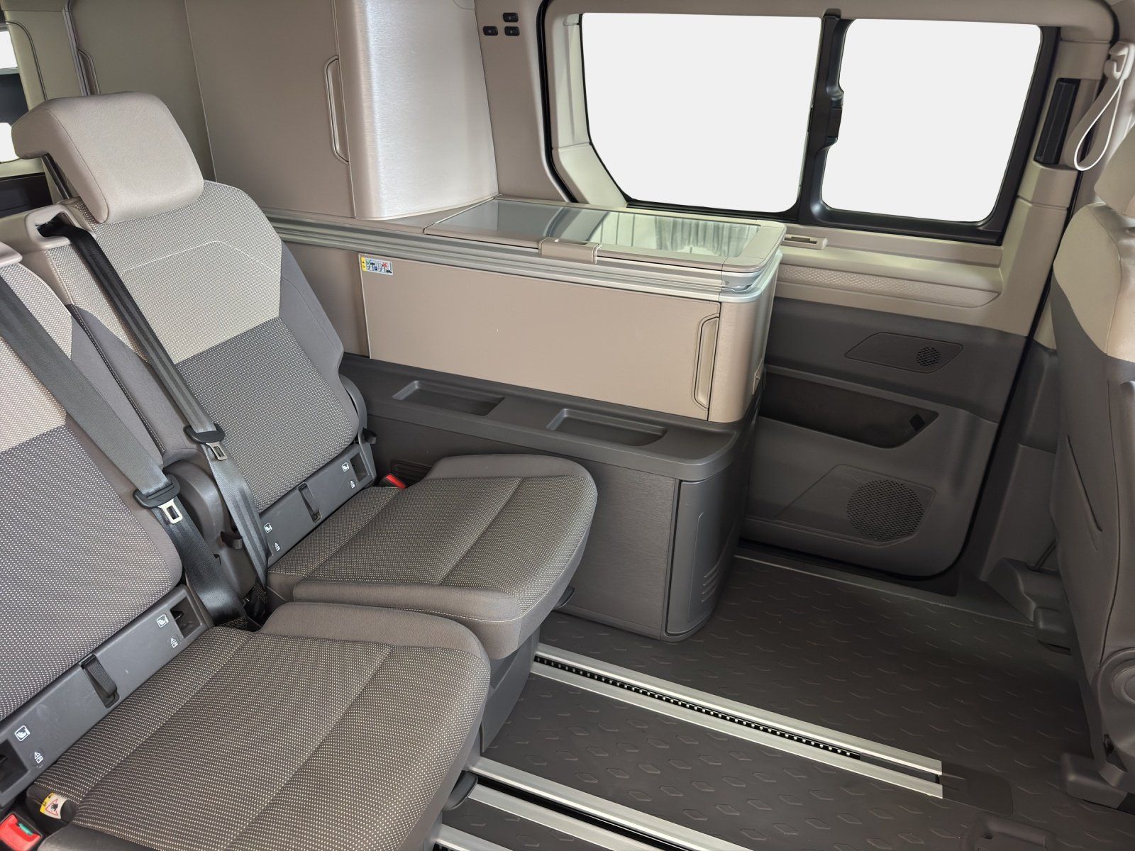 Volkswagen T7 California - Bild 14