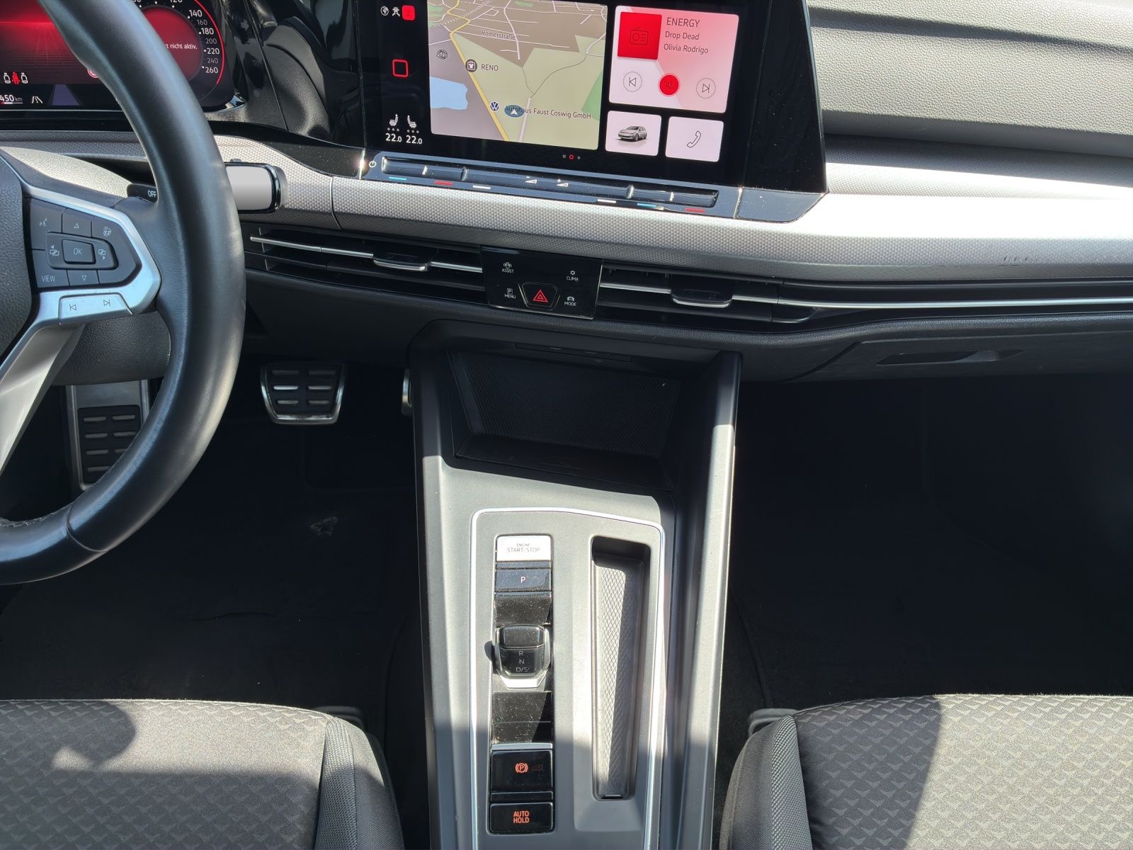 Fahrzeugabbildung Volkswagen Golf VIII TDI Active DSG LED Navi ACC AID SHZ