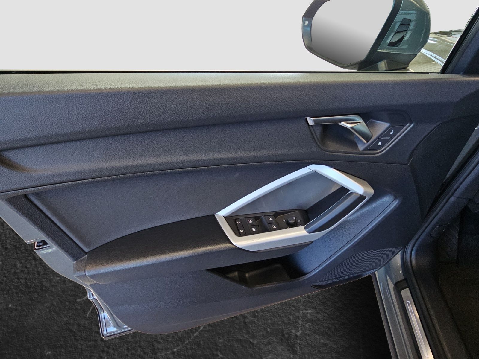 Audi Q3 35 TFSI S tronic S line NaviPlus AHK Kamera S foto 6