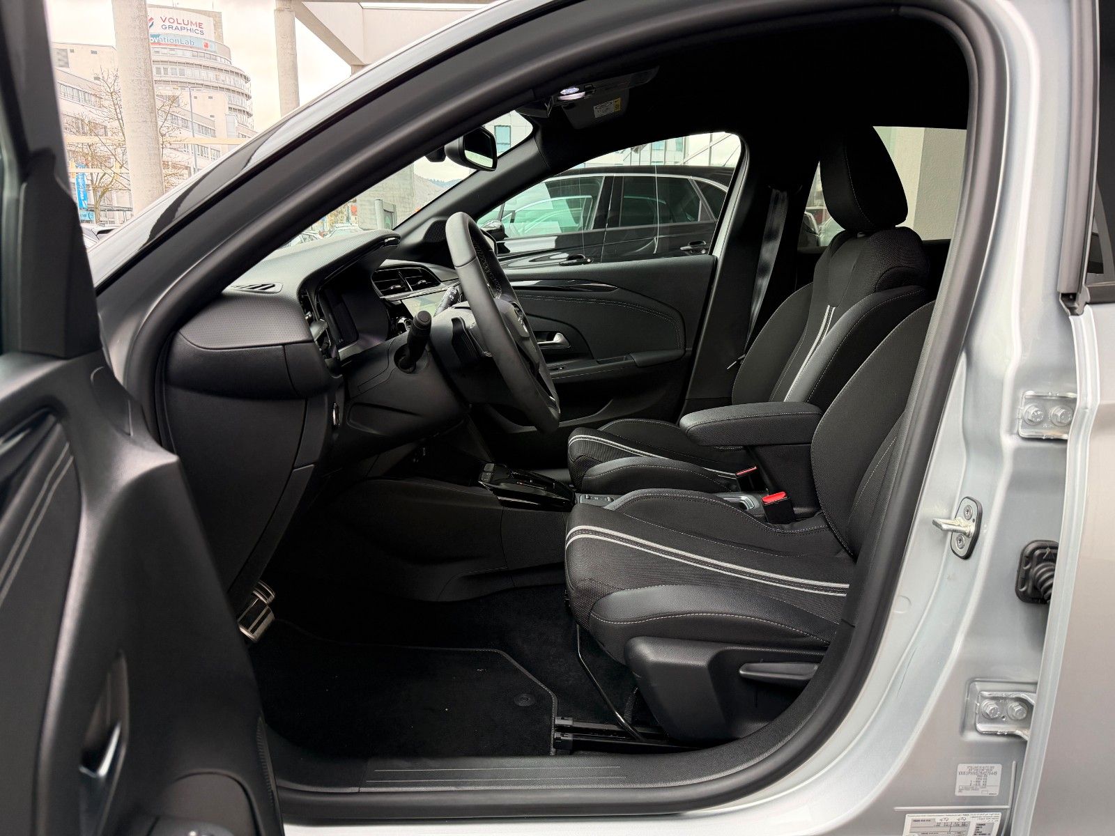 Fahrzeugabbildung Opel Corsa F GS 130 PS Automatik/Navi/Kamera!