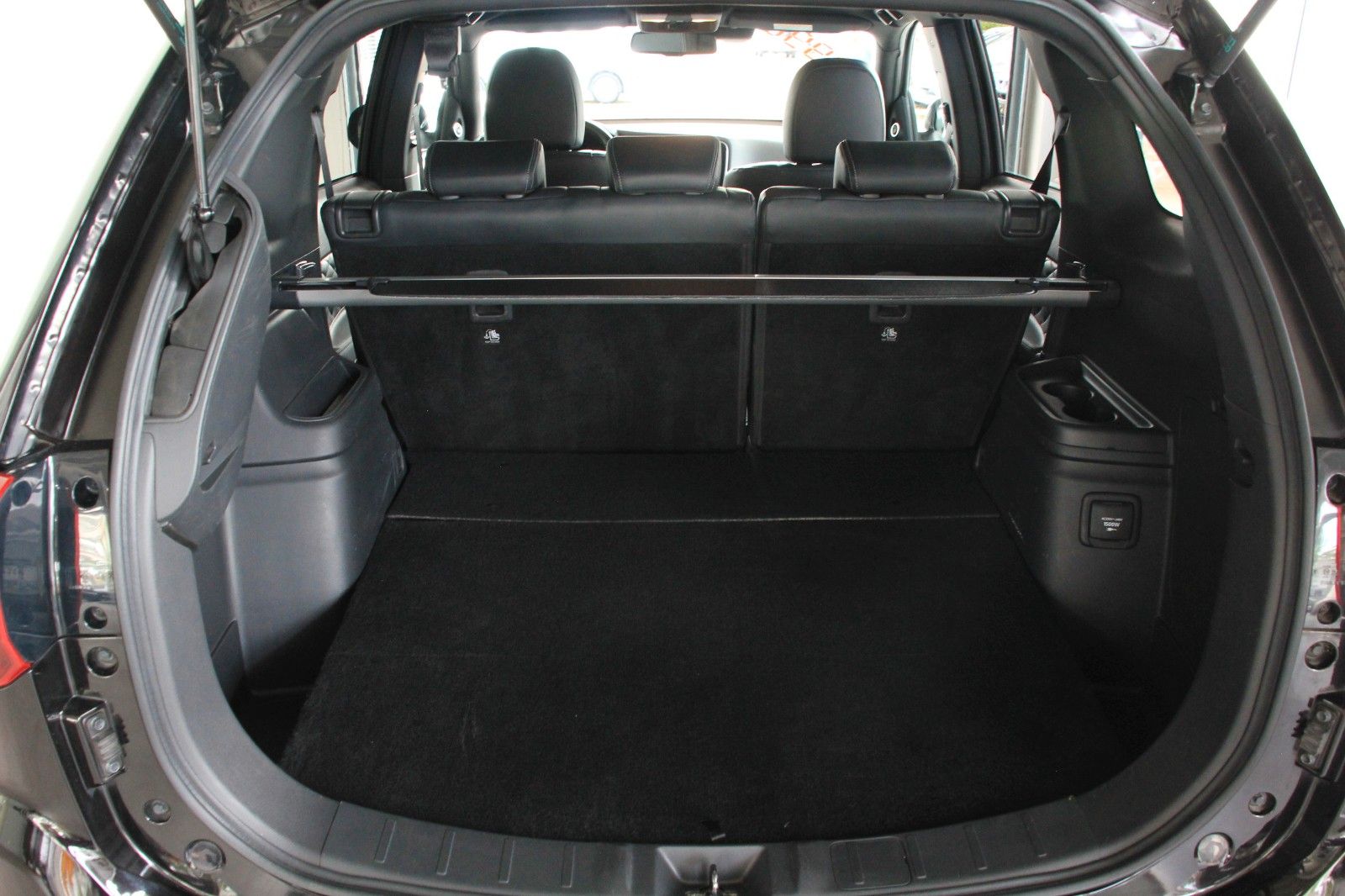 Fahrzeugabbildung Mitsubishi Outlander PHEV Top 4WD