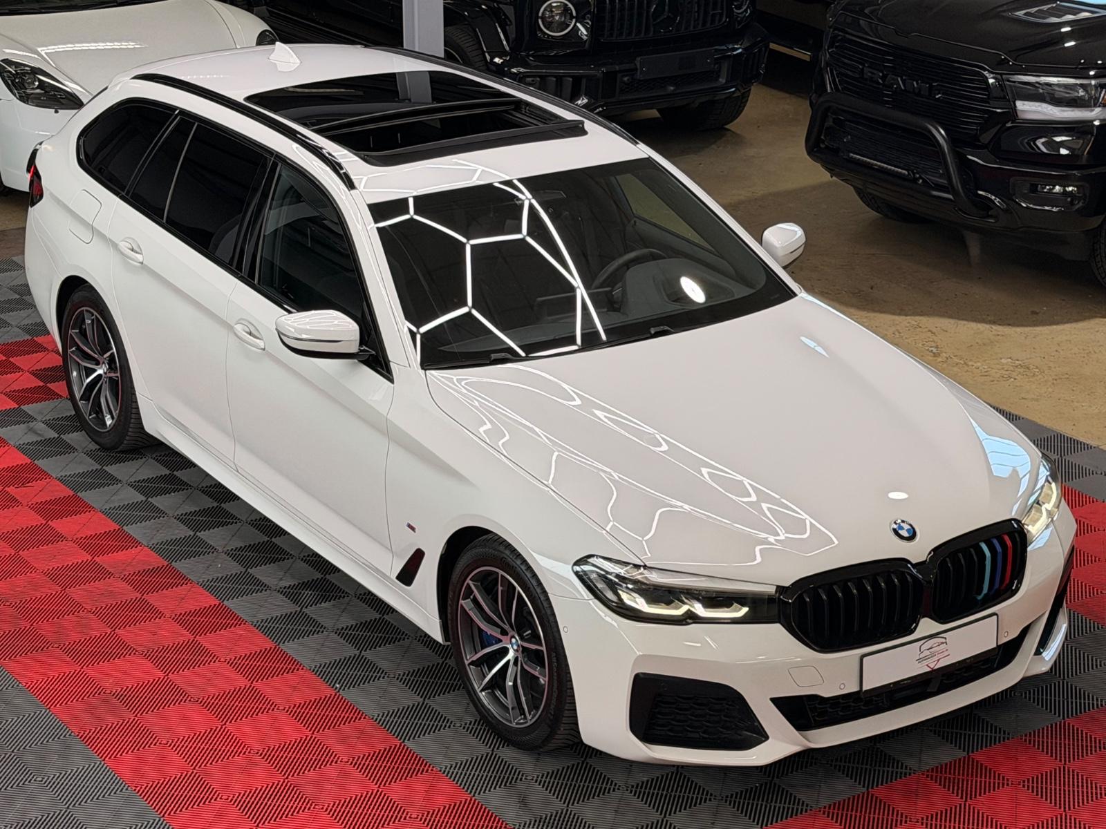 BMW 530d M Sport Panorama HUD Harman/Kardon Kamera