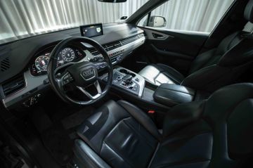 Audi Q7 - 5