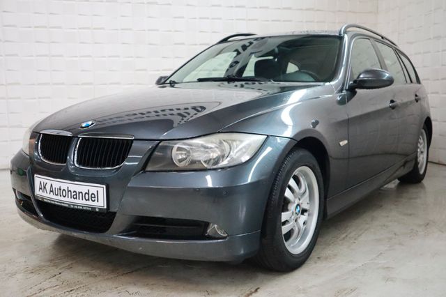 BMW 320i Touring Navi Vollleder PDC SHZ