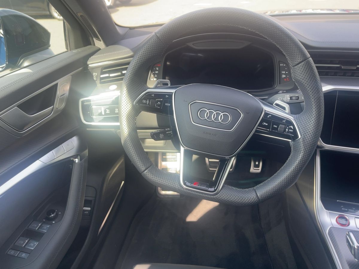 Audi RS6 - Bild 10