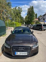 Audi A8 3.0 TDI tiptronic quattro - - Audi A8 mit Diesel-Antrieb