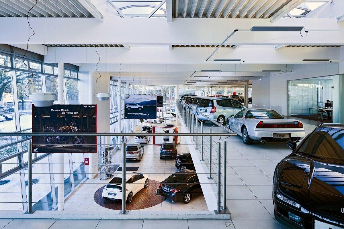 showroom-image-main