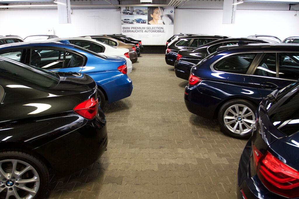 showroom-image-main
