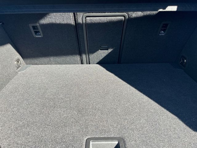 T-Roc 1.0 TSI LIFE LED+NAVI+DCP+PDC+LANE ASSIST+