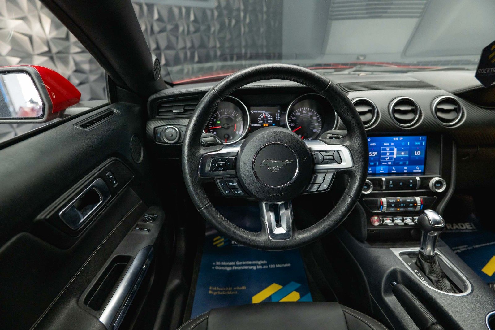 Fahrzeugabbildung Ford Mustang Shelby Coupe GT 350 Package Dark Horse
