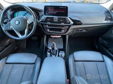 BMW X4 - 10