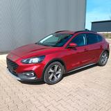 Ford Focus 1,0 EcoBoost 92kW Active, Anhängerkupplung