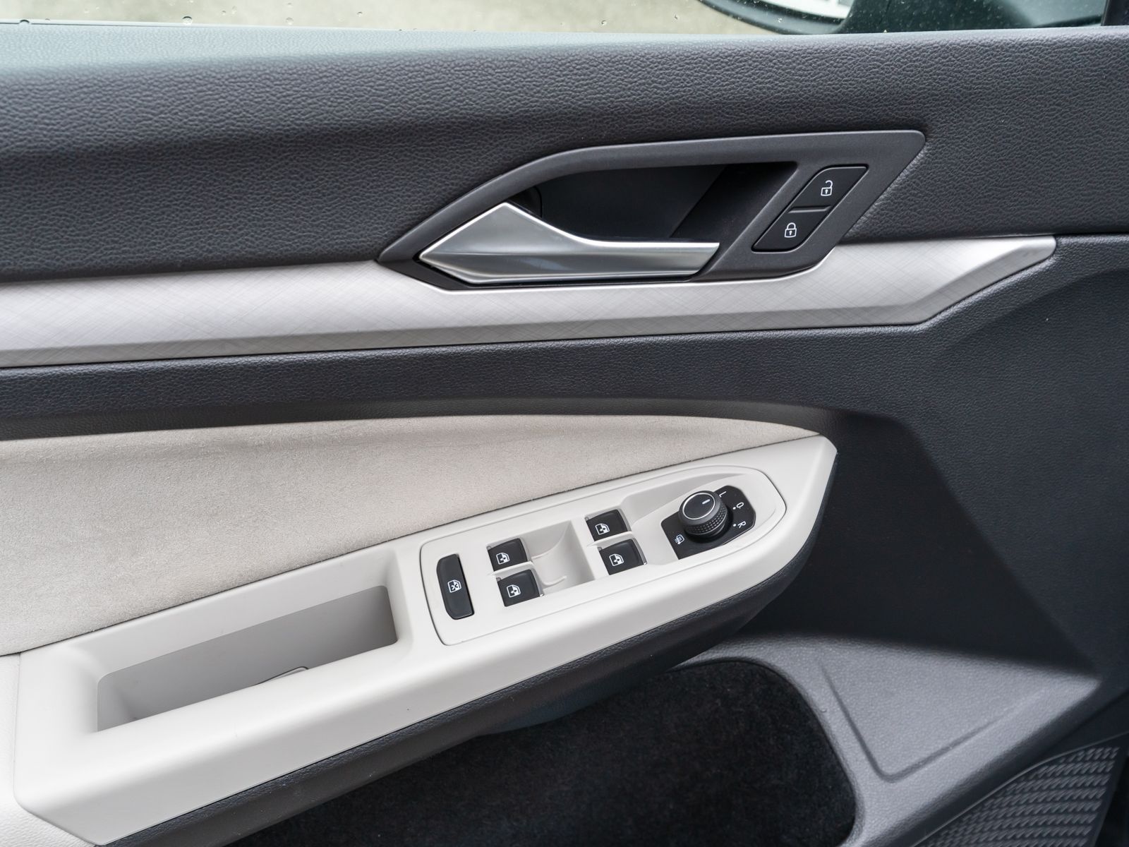 Volkswagen Golf - Bild 11