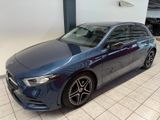 Mercedes-Benz A 160 AMG Line Navi LED SHZ Temp - Mercedes-Benz A 160: Blau