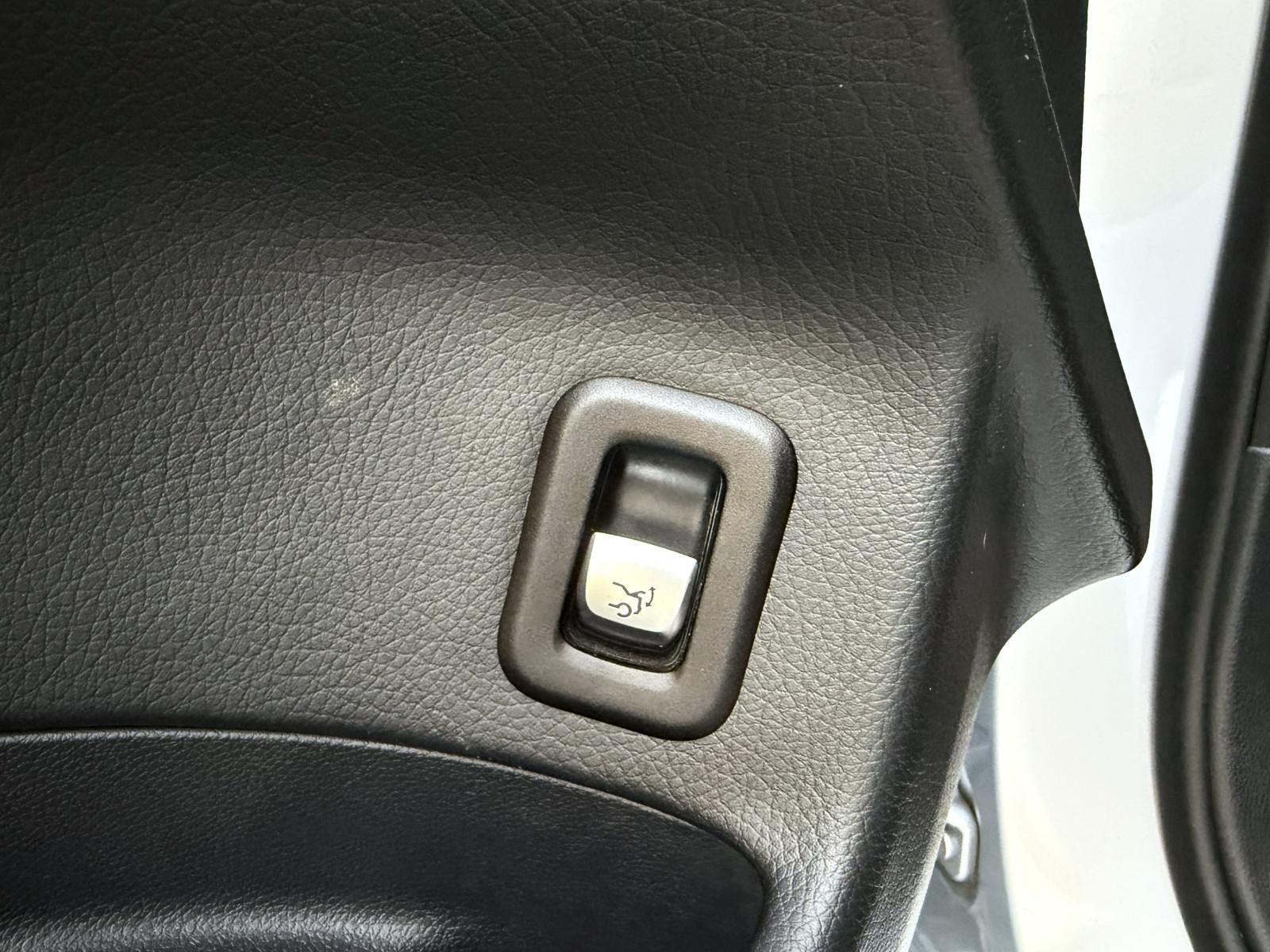 Mercedes-Benz GLC 250 4Matic *LED*SHZ*Navi*RFK*