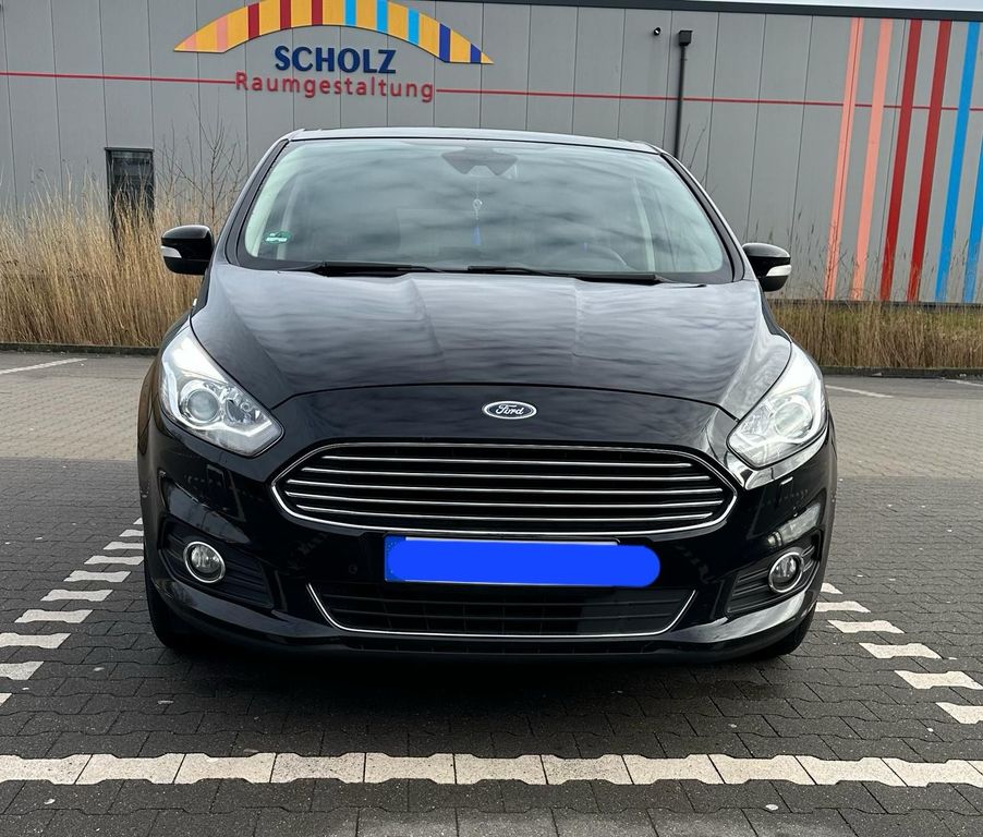 Image of Ford S-Max