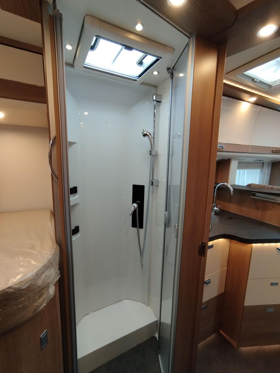 Fahrzeugabbildung Malibu T 450 RB LE comfort Mercedes,Distronic,LED,Autom