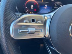 Fahrzeugabbildung Mercedes-Benz GLC 400d 4M AMG LINE NIGHT DISTRONIC HUD KEYLESS